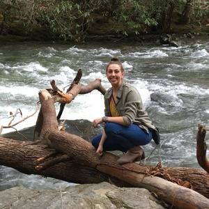 Meet your Posher, Alyssa